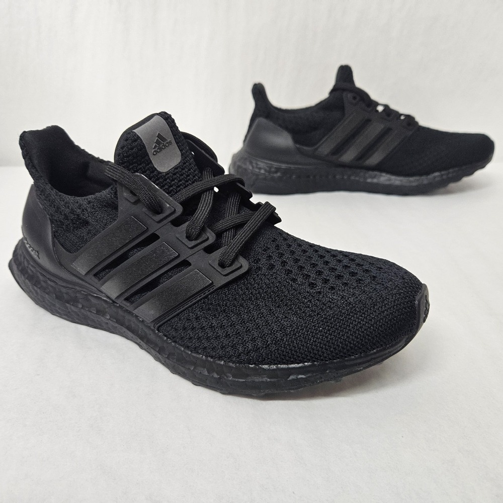 Adidas Ultraboost 5.0 DNA Running Shoes GV8743 Triple Black Womens Size 6.5
